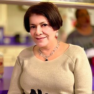 Meet your Posher, Helen